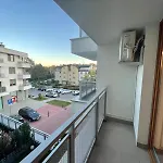 Comfortable With 2 Bedrooms And 2 Balconies On Borkowska Street דירה קרקוב