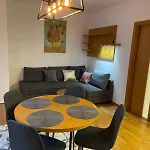 Comfortable With 2 Bedrooms And 2 Balconies On Borkowska Street קרקוב