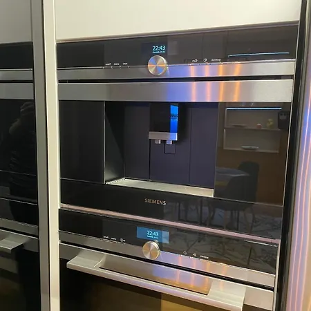 Comfortable With 2 Bedrooms And 2 Balconies On Borkowska Street קרקוב