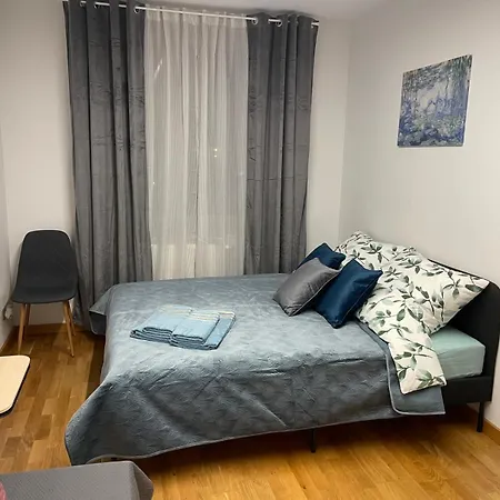 דירה Comfortable With 2 Bedrooms And 2 Balconies On Borkowska Street *