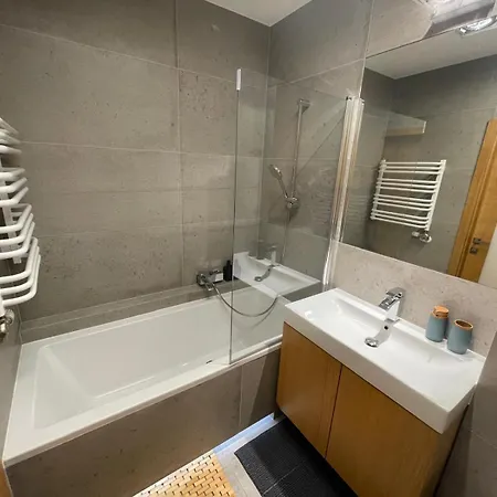 Comfortable With 2 Bedrooms And 2 Balconies On Borkowska Street Krakow