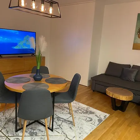 Apartment Comfortable With 2 Bedrooms And 2 Balconies On Borkowska Street
