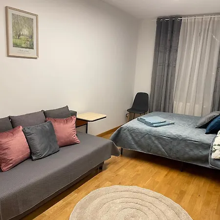 Comfortable With 2 Bedrooms And 2 Balconies On Borkowska Street Apartamento Cracovia
